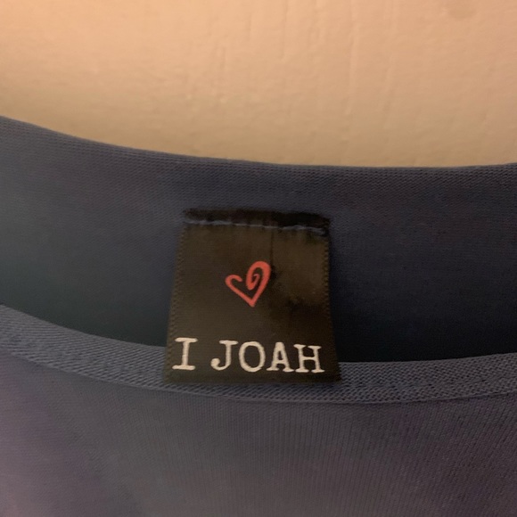 Ruffle Top - Picture 3 of 3